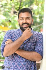 Tarun Bhaskar Interview About Pelli Choopulu Movie